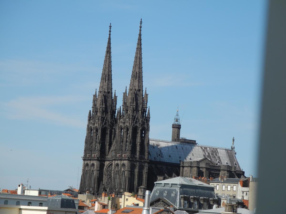 Apparthotel Privilodges Carre De Jaude Clermont-Ferrand Eksteriør bilde